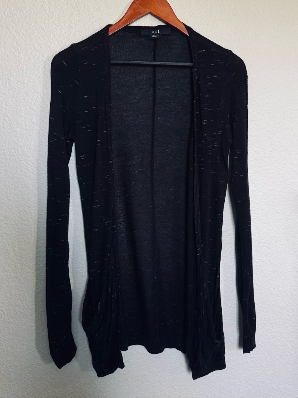 XXI Black Long Sleeve Lightweight Cardigan Top S